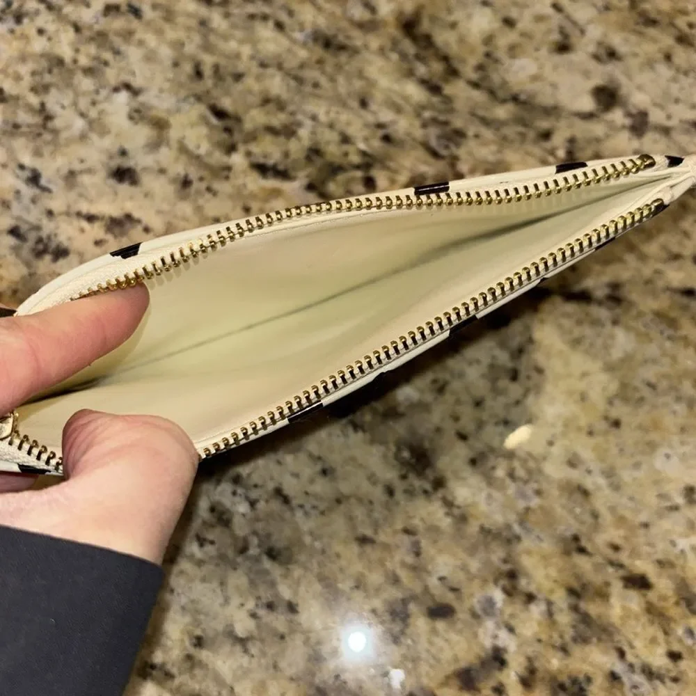 🎉 Host pick 🎉 Kate Spade ♠️ Wristlet Clutch small bag